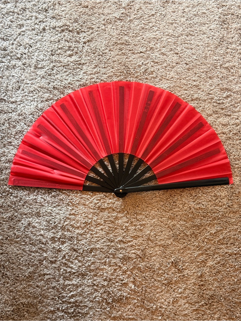 Red Where them fans at- snap fan